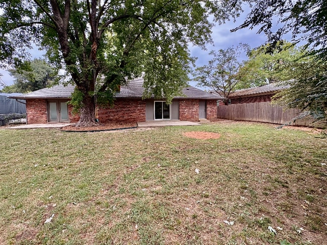 Foto del edificio - 6714 E 75th Ct