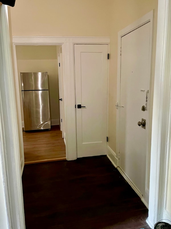 Building Photo - 500 8th St