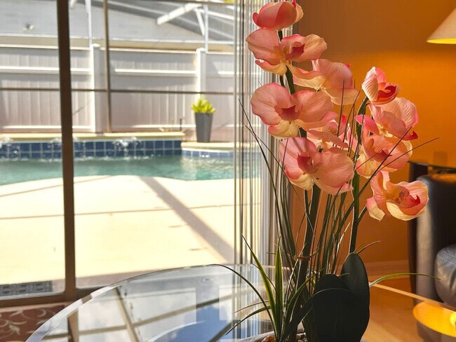 Foto del edificio - 1652 Oak Hill Trail