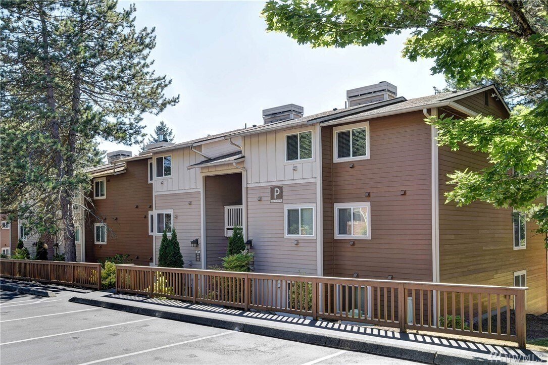 14221 NE 181st Pl Unit P301, Woodinville, WA 98072 Condo for Rent in