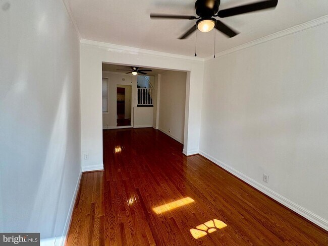 Foto del edificio - 1356 Towson St