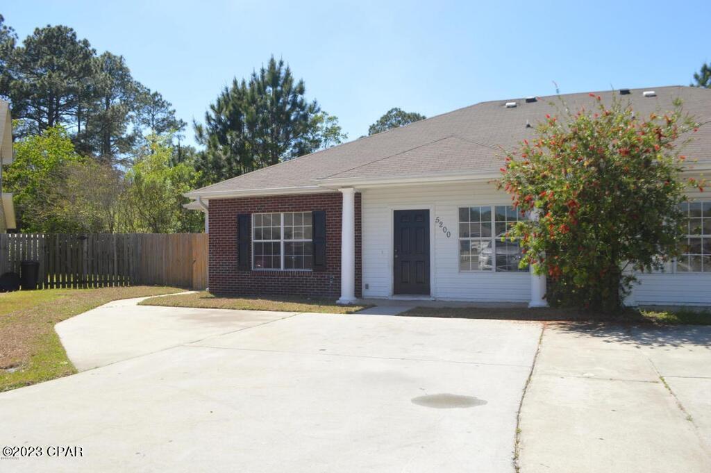 Primary Photo - 5200 Joshua Ln