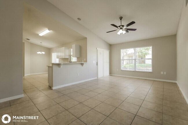 Foto del edificio - 401 RIO GRANDE CT, POINCIANA, FL 34759