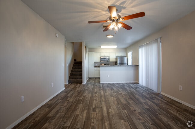 4BR, 2BA - 1,504 SF - View at Starr Pass