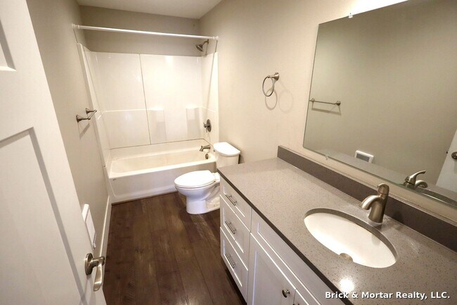 Foto del edificio - 300 NW Santiam Blvd