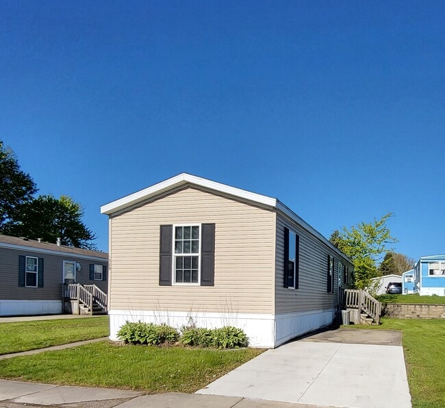 Building Photo - 1889 Stafford Ct