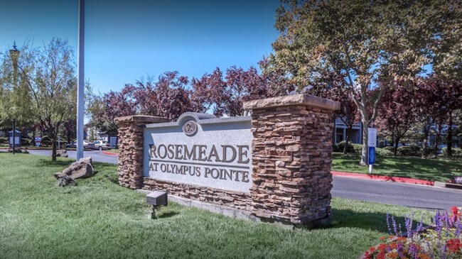 Foto del edificio - 1451 Rocky Ridge Dr