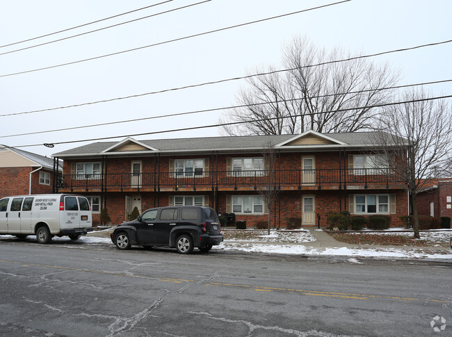 Foto del edificio - Daniel P. Quinn Apartments