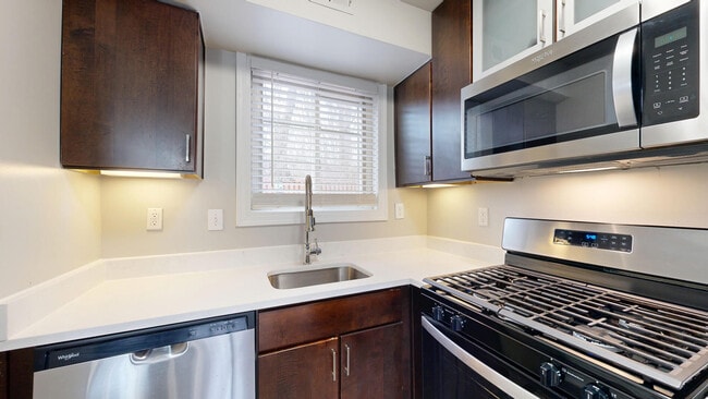 Interior Photo - Arbor Park of Alexandria