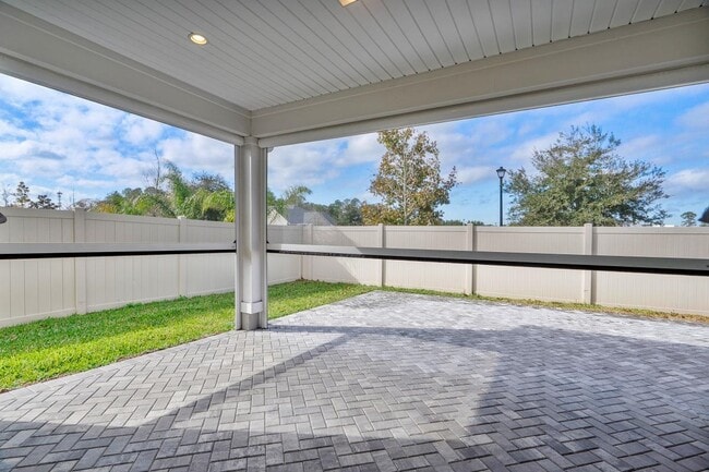 Foto del edificio - 147 Cool Spgs Ave