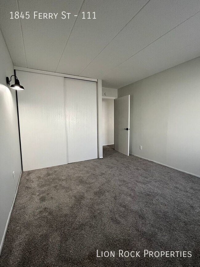 Foto del edificio - Charming 1-Bedroom Flat in Anoka - Live in...