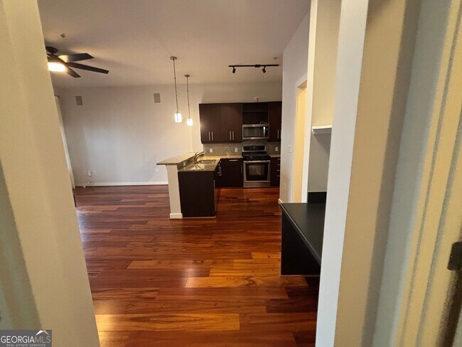 Foto del edificio - 870 Inman Vlg Pkwy NE