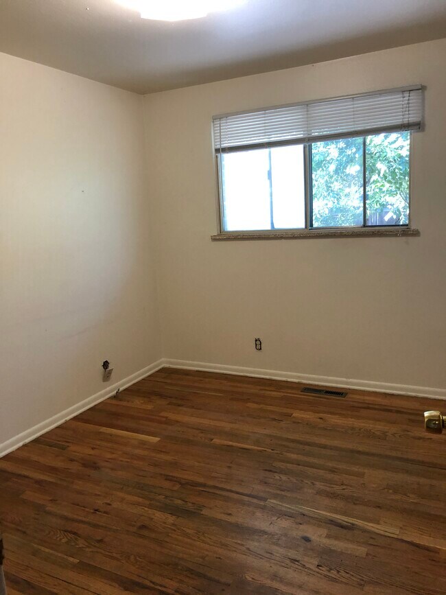 Foto del edificio - 705 31st St