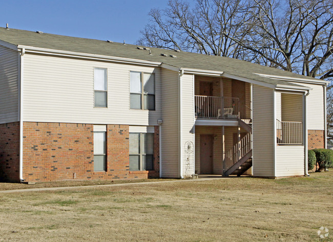 Building Photo - Woodridge Apartments