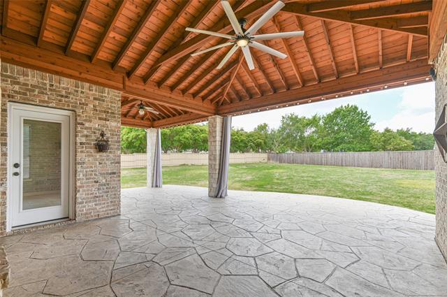 Building Photo - 8609 Forsythia Dr