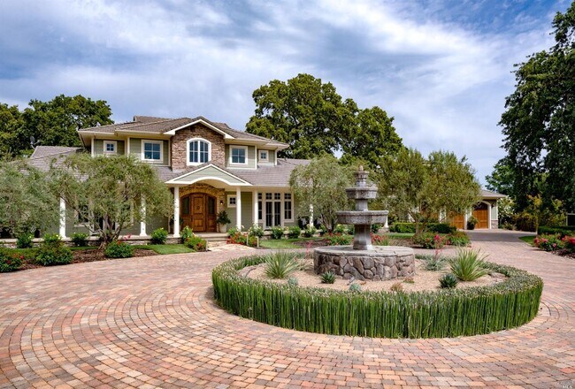 Building Photo - 345 Silverado Trail N