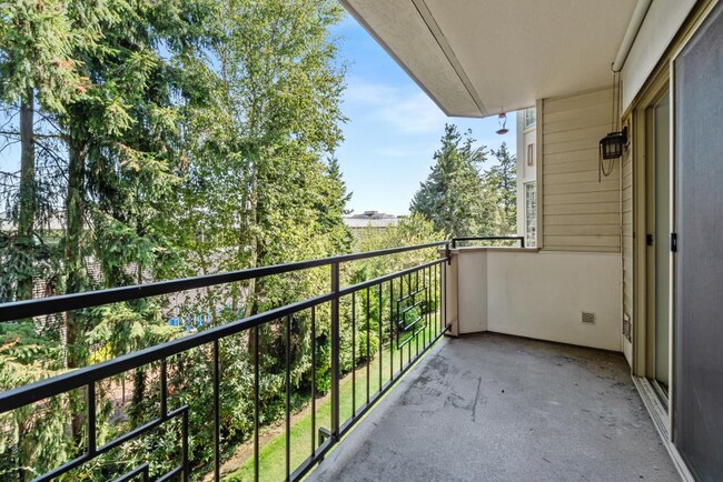 Building Photo - Ashley House - 2 bedrooms