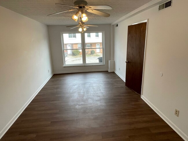 Foto del edificio - 6 Hapgood Hill