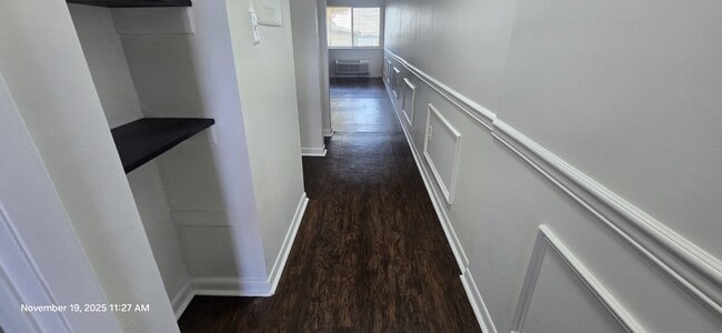 Building Photo - 5505 Sun Harbor Rd