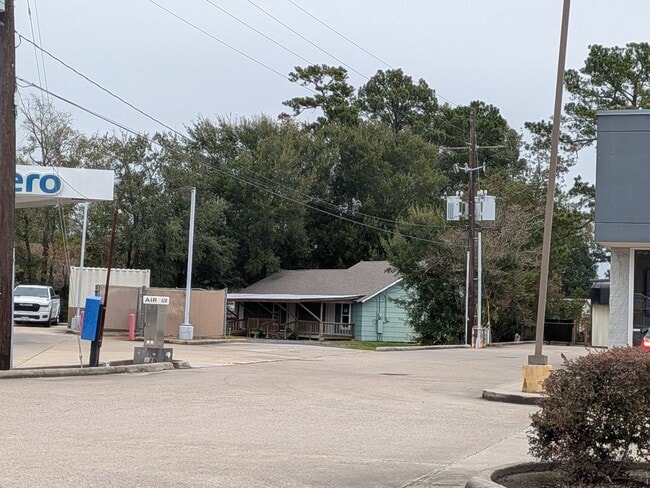 Foto del edificio - 1020 N Main St