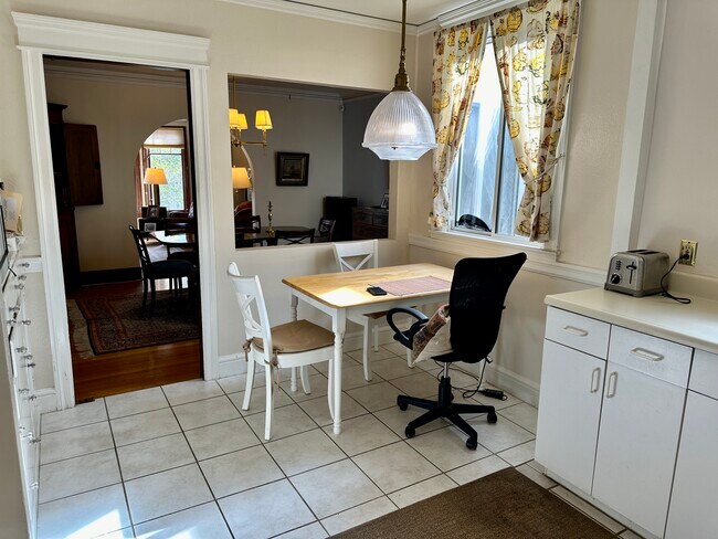 Foto del edificio - 3731 Scott St
