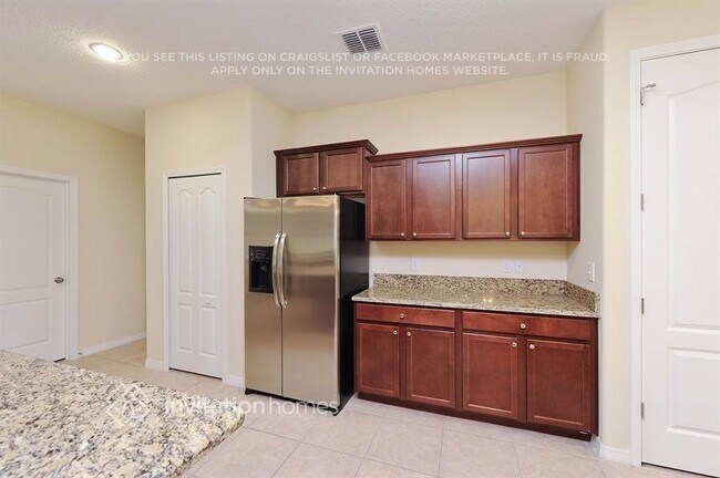 Building Photo - 12115 Streambed Dr