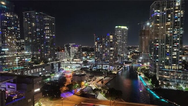 Foto del edificio - 31 SE 5th St