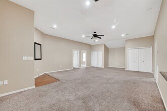 Building Photo - 1143 3ks St