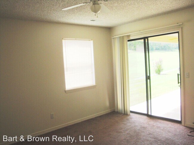 Foto del edificio - 2 br, 2 bath House - 302 Turnberry Dr 18-3