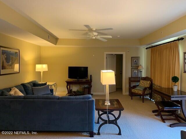 Foto del edificio - 955 Registry Blvd