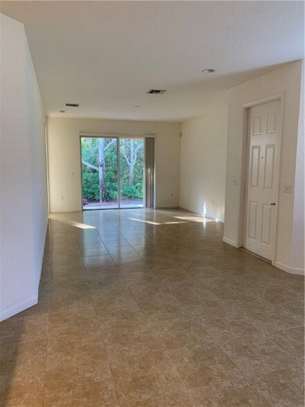 Foto del edificio - 2543 Stockbridge Square SW