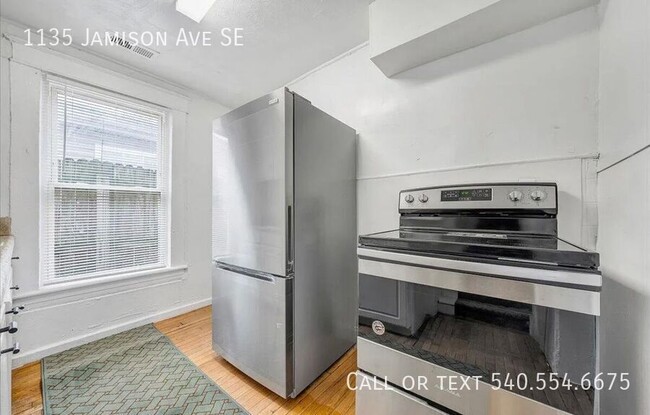 Foto del edificio - 1135 Jamison Ave SE