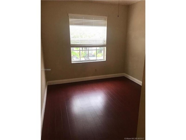 Building Photo - 715 SW 148th Ave