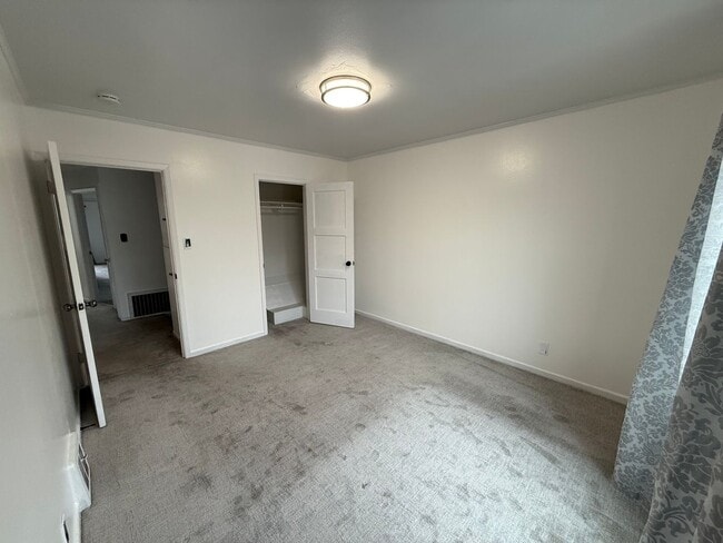 Bright 3BR Flat Near SFSU & BART – Prime I... - Bright 3BR Flat Near SFSU & BART – Prime I... House