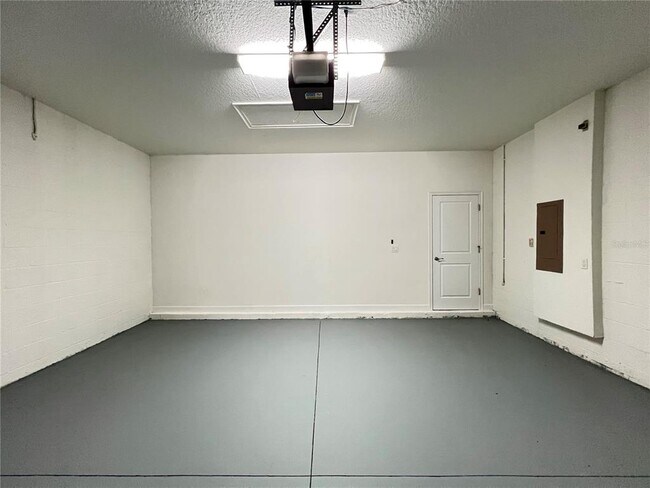 Foto del edificio - 7755 Purple Finch St