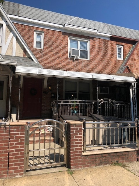 Building Photo - 3060 49th St