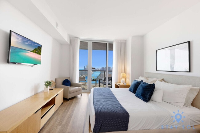 Foto del edificio - 2602 E Hallandale Beach Blvd