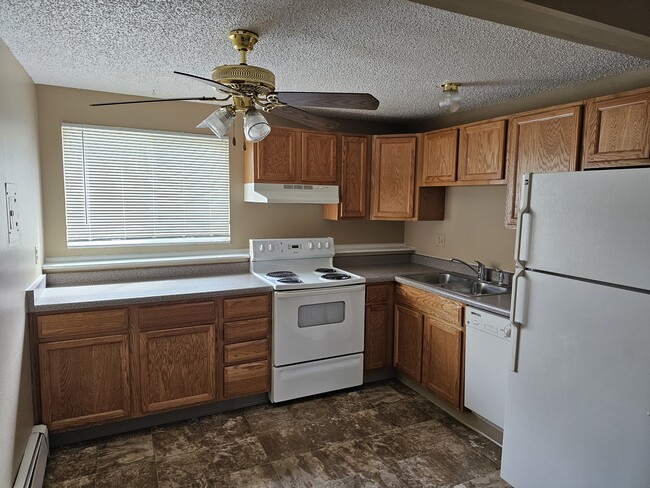 Photo - 1155 Chiricahua Loop Apartment