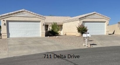 Building Photo - 711 Delta Dr