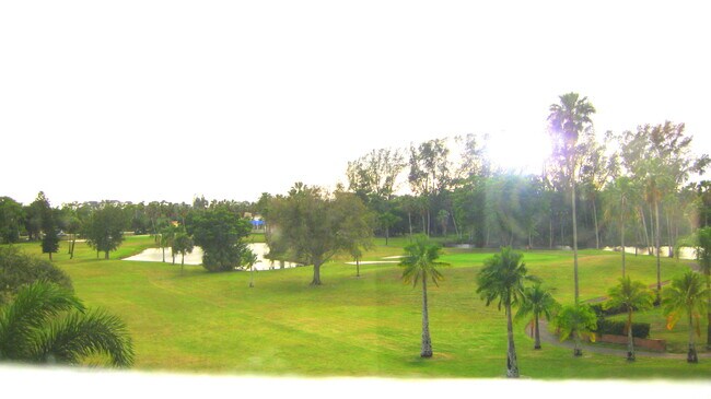 Building Photo - 3755  Via Poinciana  401 Lake Worth Fl 33467