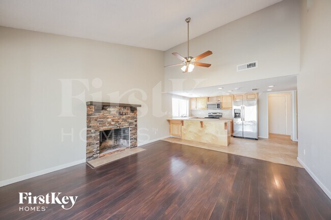 Foto del edificio - 16814 N 34th Ave