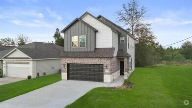 Building Photo - 275 Rd 5102F