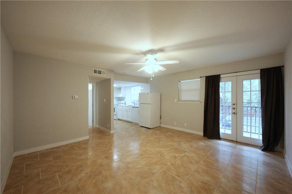 Primary Photo - 1600 West Ave