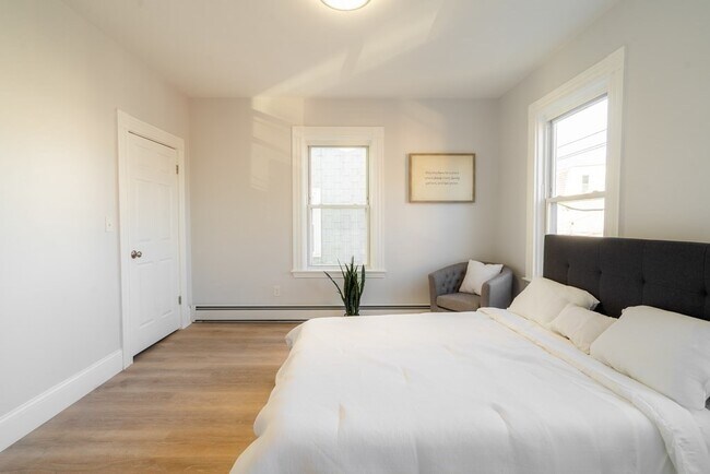 Foto del edificio - 250 Elm St