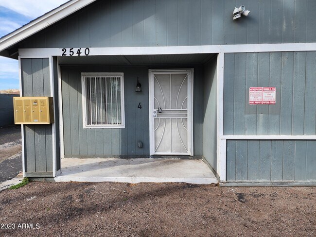 Building Photo - 2540 West Campbell Ave