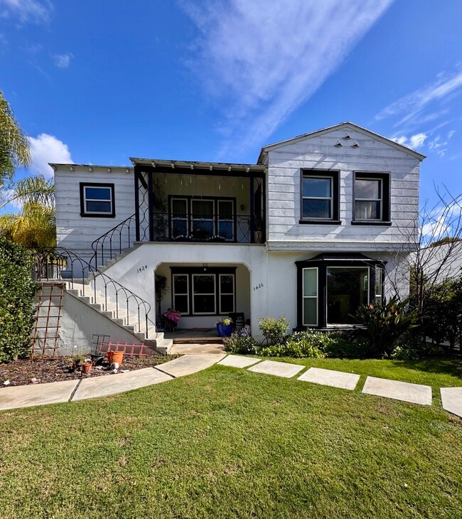 Building Photo - 1426 Hauser Blvd