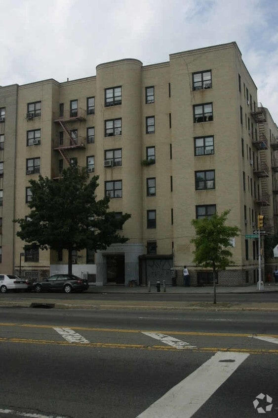 2625 Grand Concourse, Bronx, NY 10468 Apartments Bronx