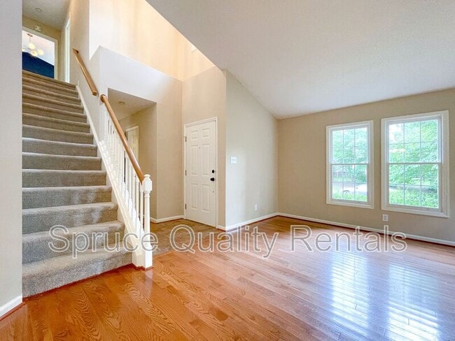 Building Photo - 300 Silk Hope Dr
