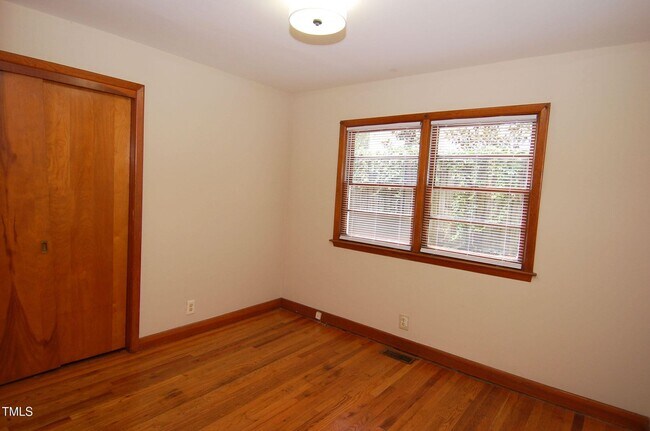Foto del edificio - 3206 Ruffin St