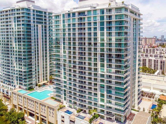 Primary Photo - 330 Sunny Isles Blvd